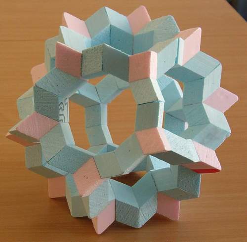 Rhombic triacosiohedron