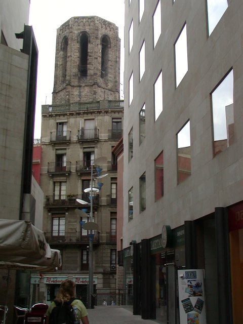 Rambla side court