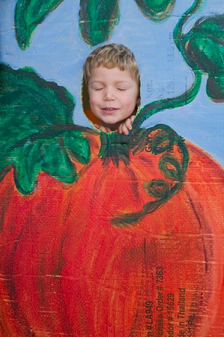 Sleepy pumpkin head