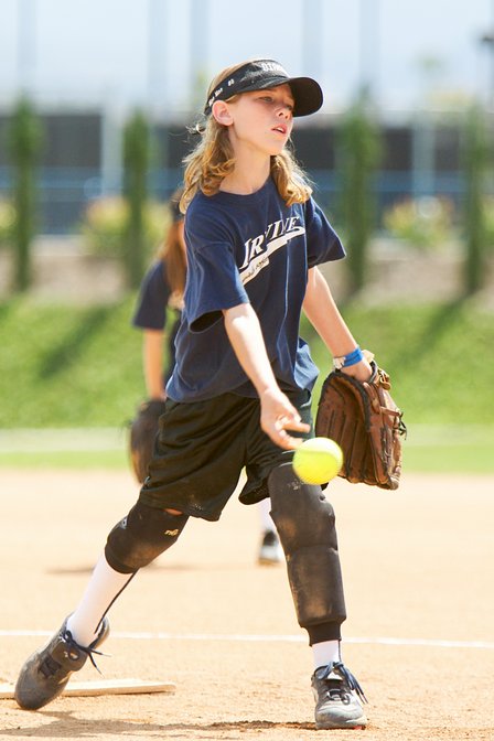 Mae Mae Pitching