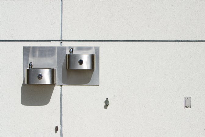 Drinking fountains