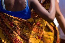 Sarongs, V