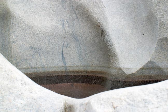 Bowl rim closeup
