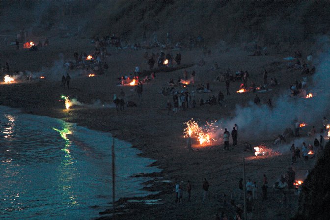 Pyromaniacs on the beach, III