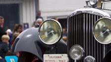 Historical Vehicle 7051