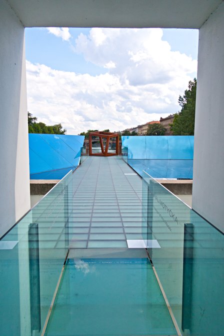 Kampa Museum, III