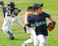 Noah throwing