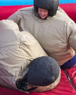 Sumo, II